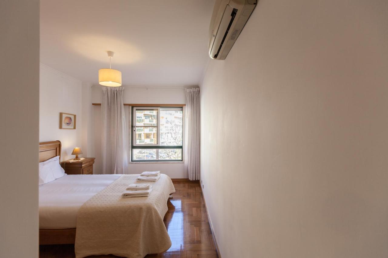 Flh Parede Family Flat With Balcony Екстер'єр фото