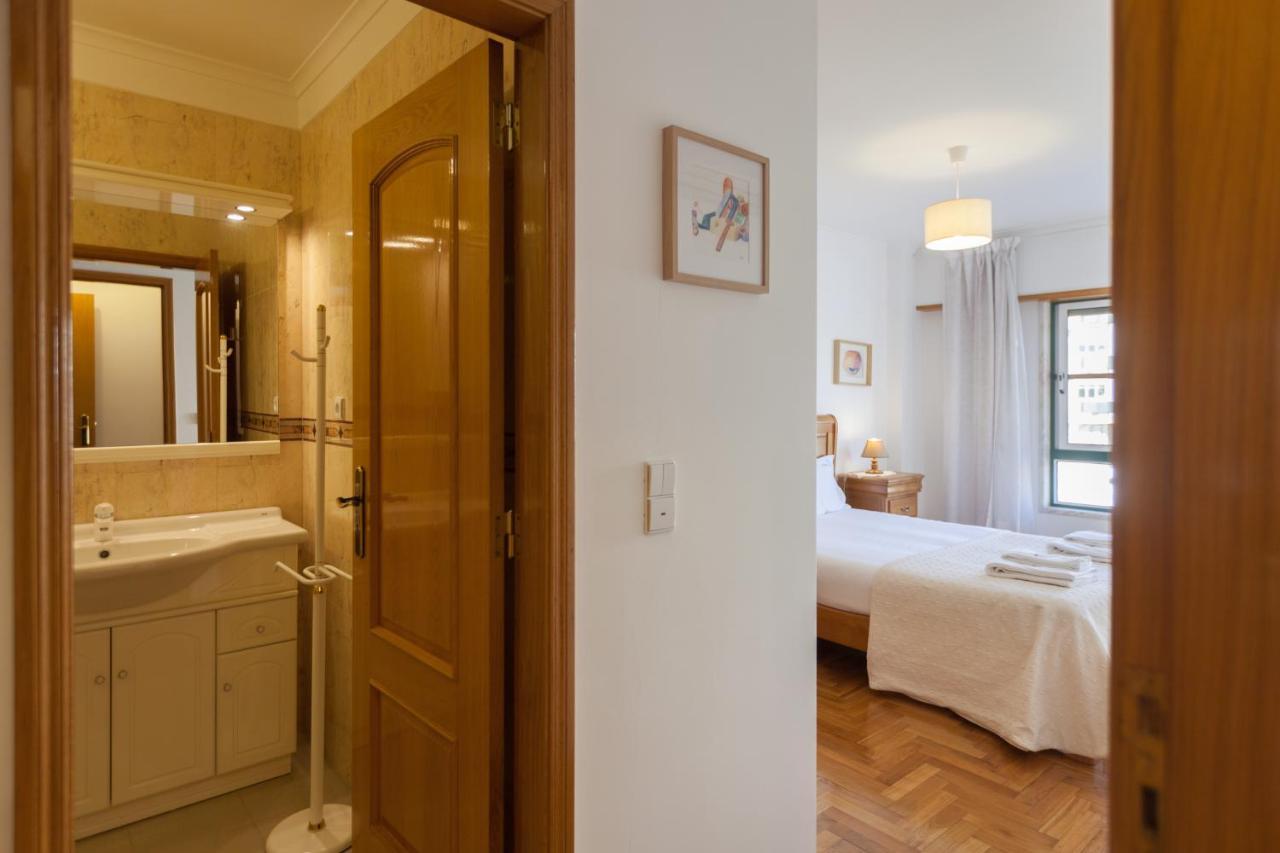 Flh Parede Family Flat With Balcony Екстер'єр фото